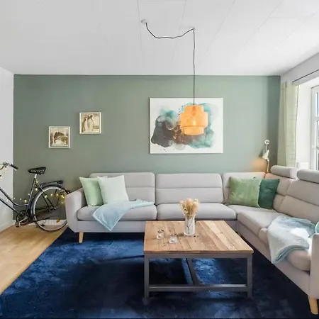 North Falster Retreat , Sleeps 8 ,near Køsten, Hesnæs Feriehus